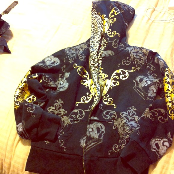 Zip up hoodie. Black/gold/gray