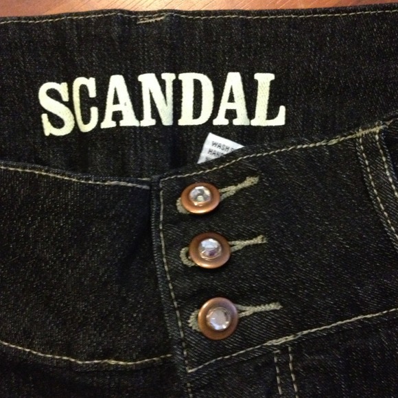 SCANDAL JEANS - Picture 2 of 3