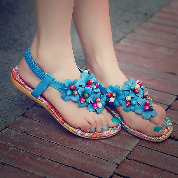 ❌SOLD!❌ Blue Multicolor Beads T-Strap Sandals