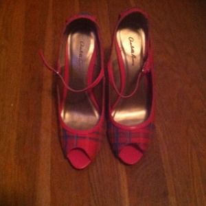 Opened toe high heels