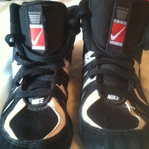 Nike wrestling shoes