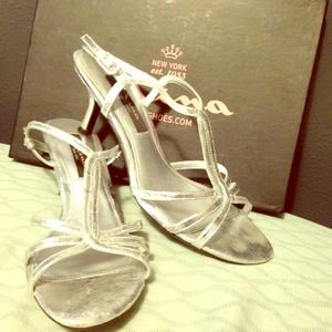 Nina 1 in heels