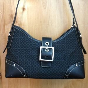 Adorable black purse