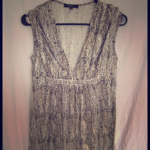 Express Dress :: Diamond Waist Detail