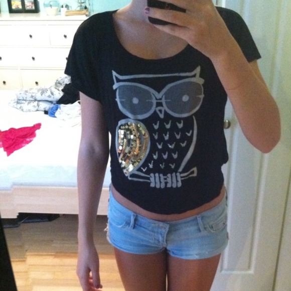🌊Owl sequin crop top🌊 - Picture 1 of 2