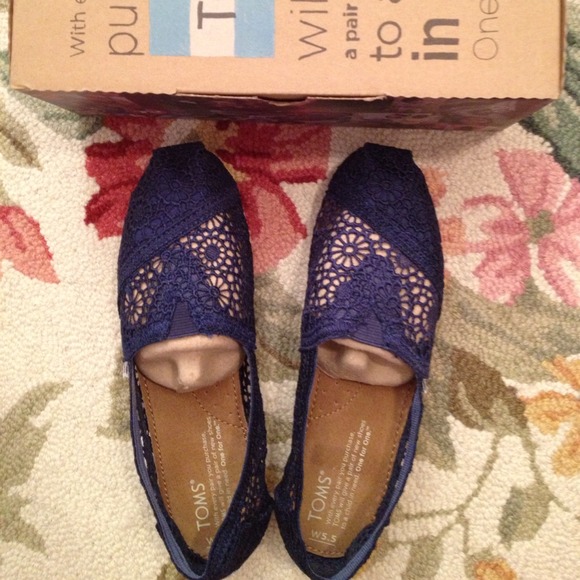 Toms classic crochet slip-on