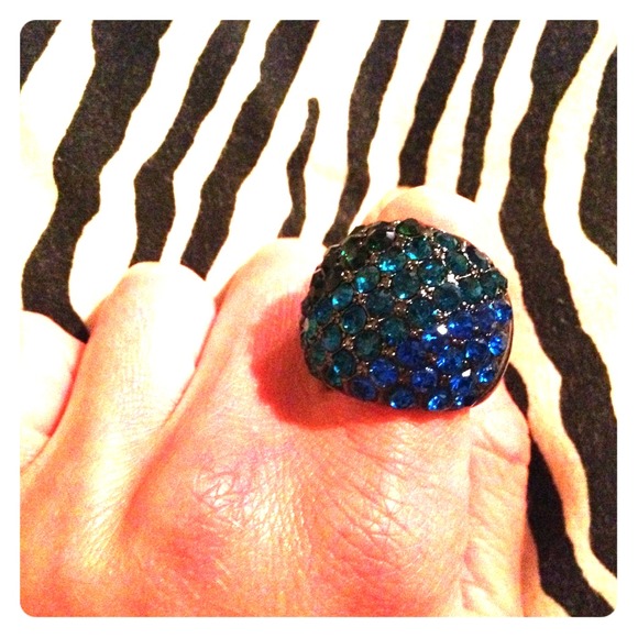 Funky multicolor blue stretch ring