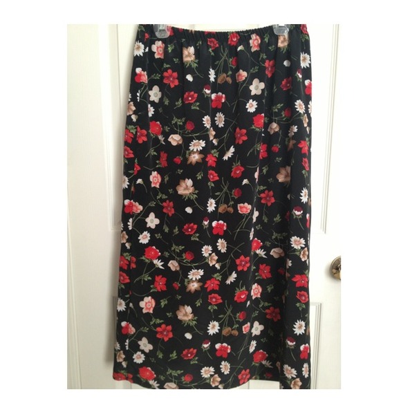 Maxi skirt - Picture 1 of 1