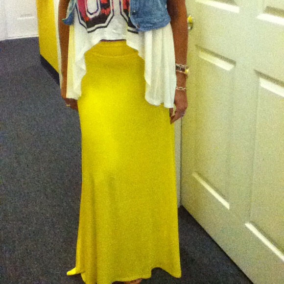 Maxi skirt