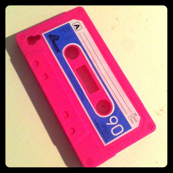 iPhone 4 case cassette tape