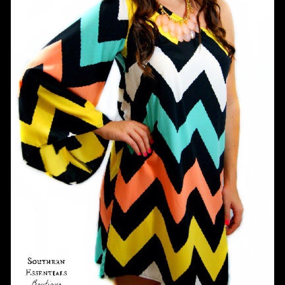 🆕Chevron One Shoulder Dress