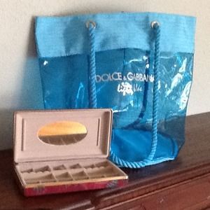 BUNDLED FOR LIISSA31   BEACH BAG &  JEWELERY BOX