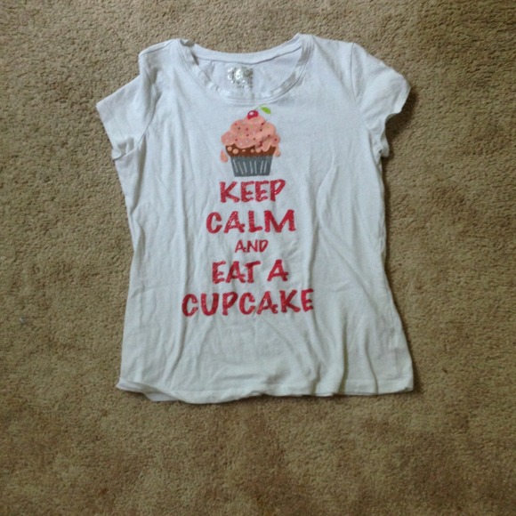 keep calm and eat a cupcake shirt