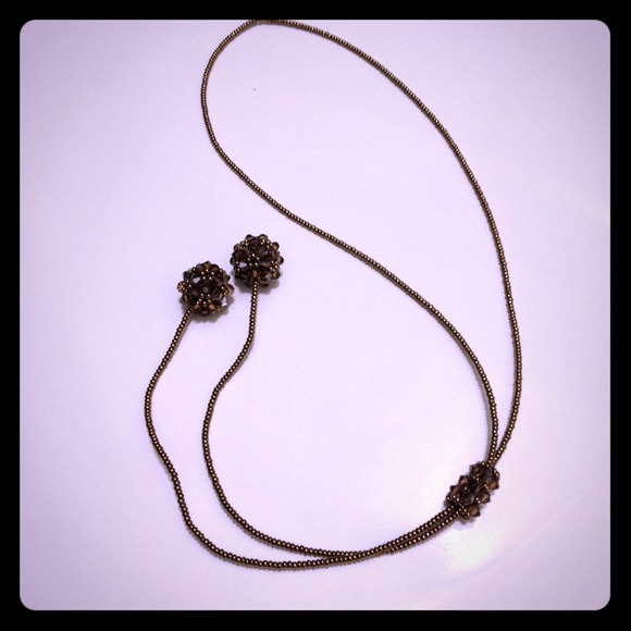 Beaded necklace - Picture 1 of 3