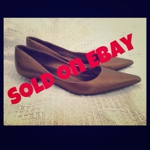 REDUCED! Bakers Bronze Pointy Toe Kitten Heels