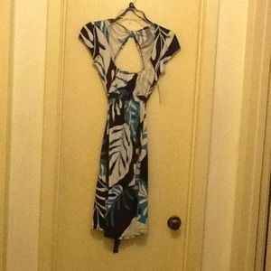 Bisou Bisou tie waist dress NWT