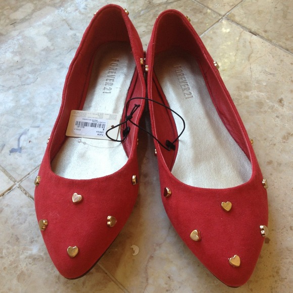 Forever 21 heart studded red flats 9