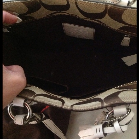 Authentic Coach Handbag - Picture 2 of 2