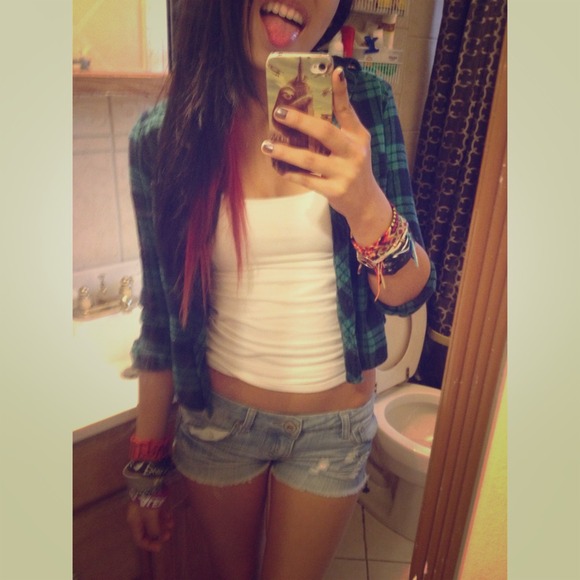 🌸Cropped Flannel🌸