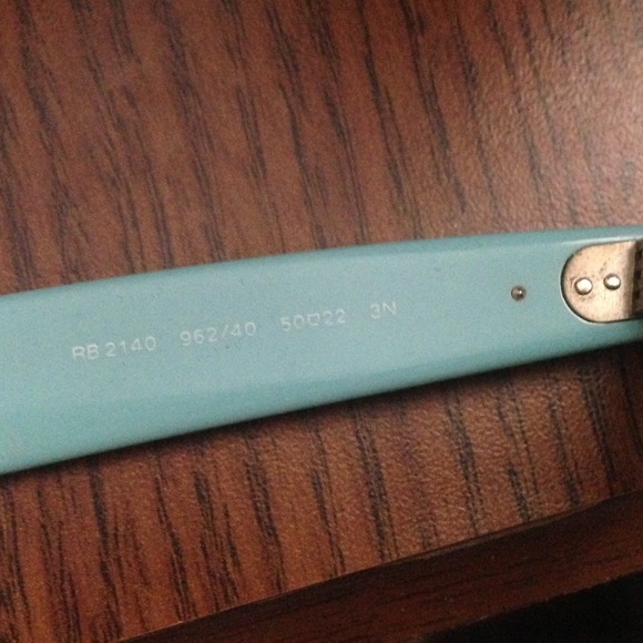 Ray ban wayfarers - Picture 3 of 4