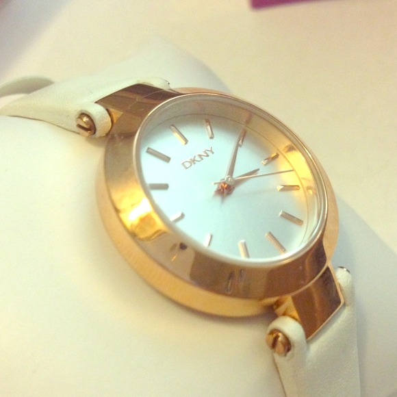 🚫HOLD🚫DKNY Ladies Watch