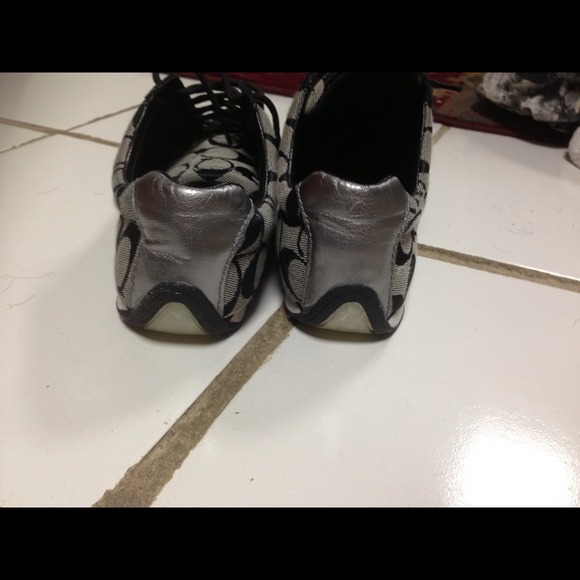 Authentic 💯✔ Black Coach shoes - Picture 3 of 4