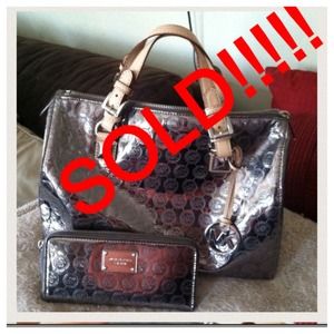 Michael Kors mirror metallic like patented leather Michael Kors mirror metallic like patented leather