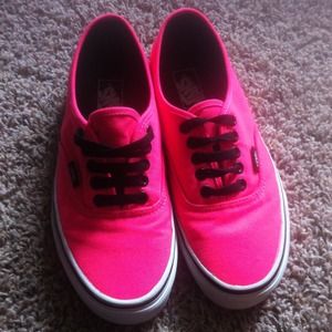 Hot Pink new vans skating shoes