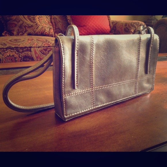 NINE WEST-  large clutch/wristlet