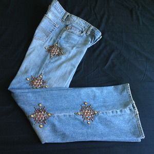 🎉🎉HOST PICK 1/5 🎉🎉 Jeans w/ swarovski crystals