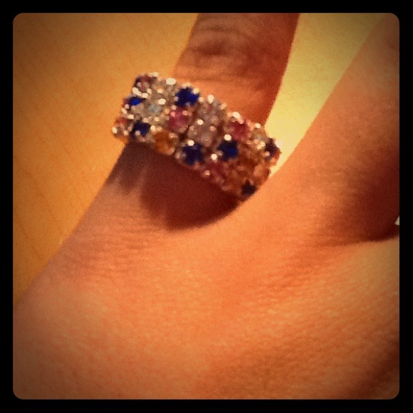 Multicolored Stretchable Ring