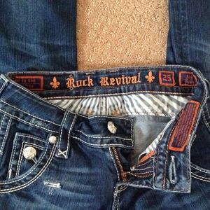 ON HOLD!!!Rock revival size 25