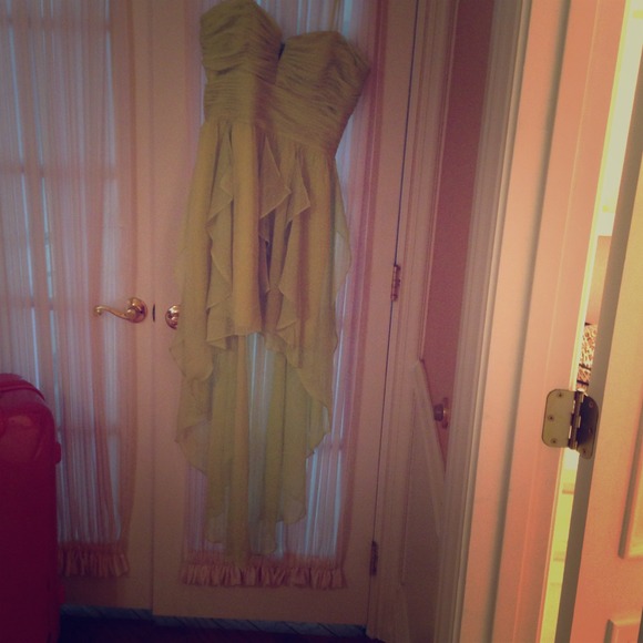 ⛔Reserved⛔Lime green hi low dress!