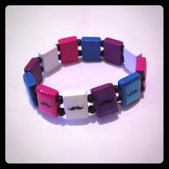 Mustache bracelet