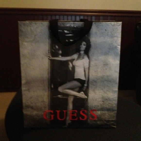 Sold❗️Guess shopping bag!