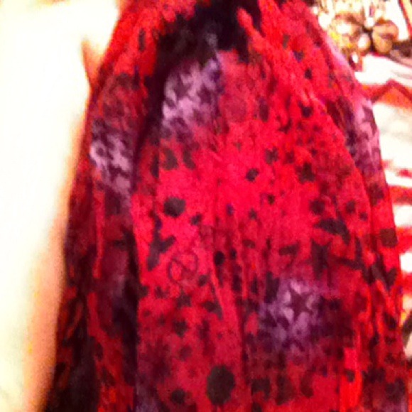 Fun scarf - Picture 3 of 3