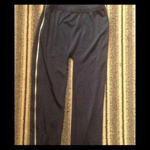 Bebe side zipper legging