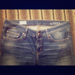 Gap 1969 Always skinny distressed jean