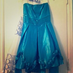 Homecoming dress! 💙😋