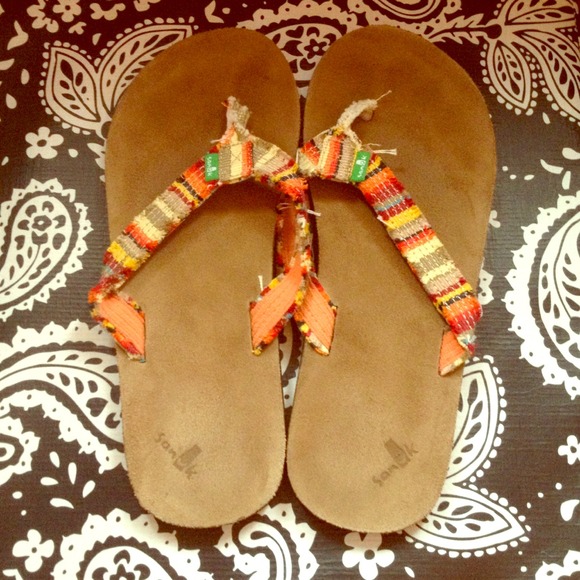 Striped Sanuks