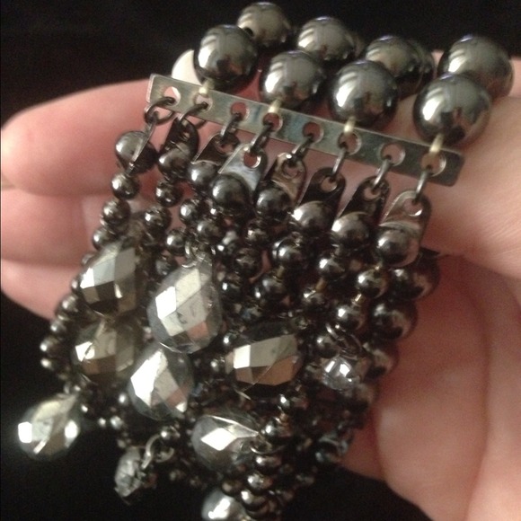 Gray Pearl-look BLING BLING stretch bracelet