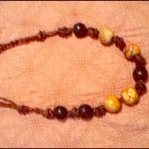 Vintage apple coral an shell necklace