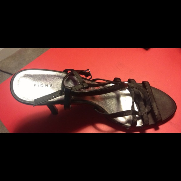 Dress shoes - Picture 1 of 1