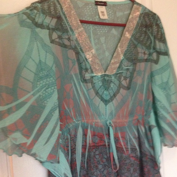 SOLD Flowy Boho top-sold