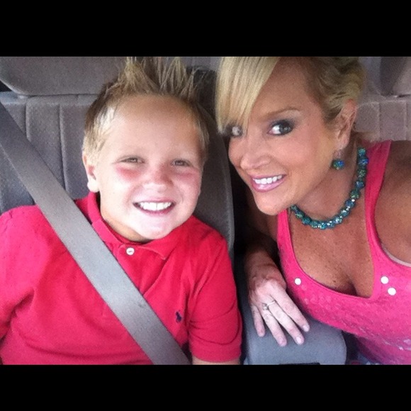 💋SOLD in Bundle - Picture 4 of 4