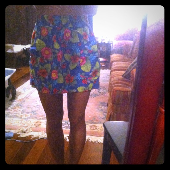 Hollister flower skirt