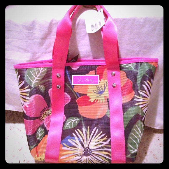Small Vera Bradley mesh tote