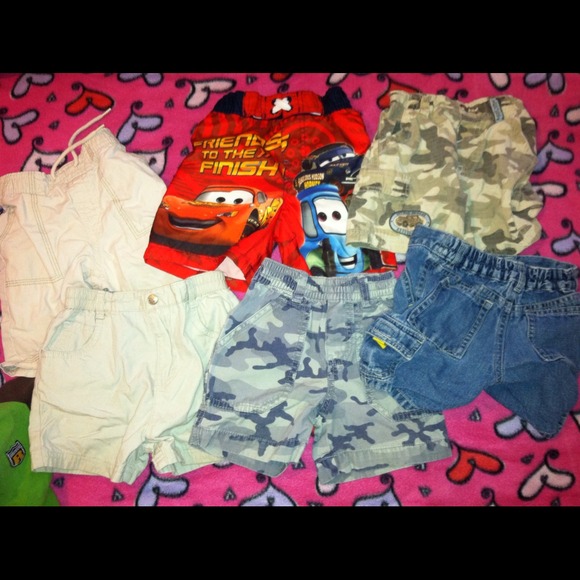 12mo - Picture 2 of 4