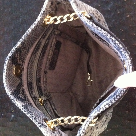 Traded💥Michael Kors Jet Set Chain Tote Leather - Picture 4 of 4