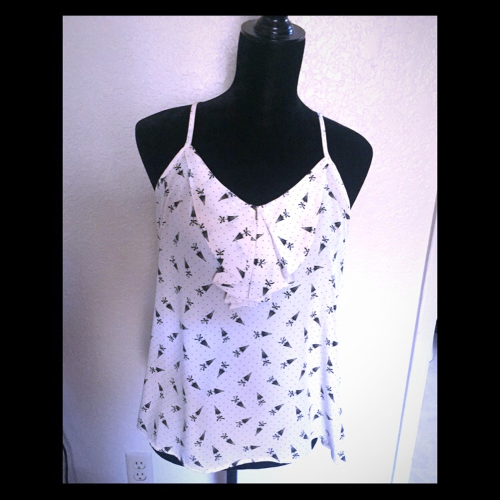 Umbrellas & polka dots tank top